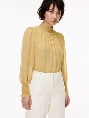 Aritzia Wilfred Valencia blouse in weat size small